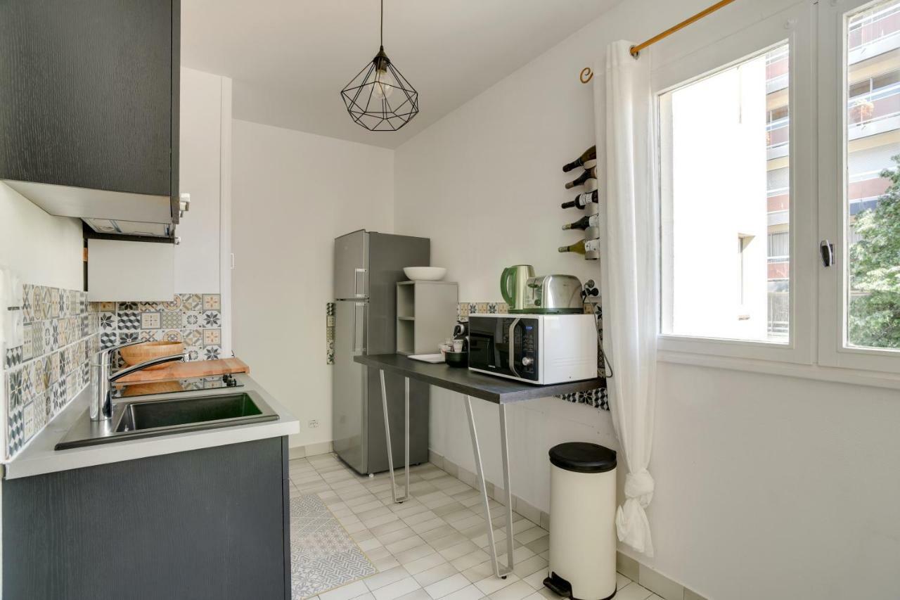 Votre Escale - Le Globe Trotteur Apartment Niort Exterior photo